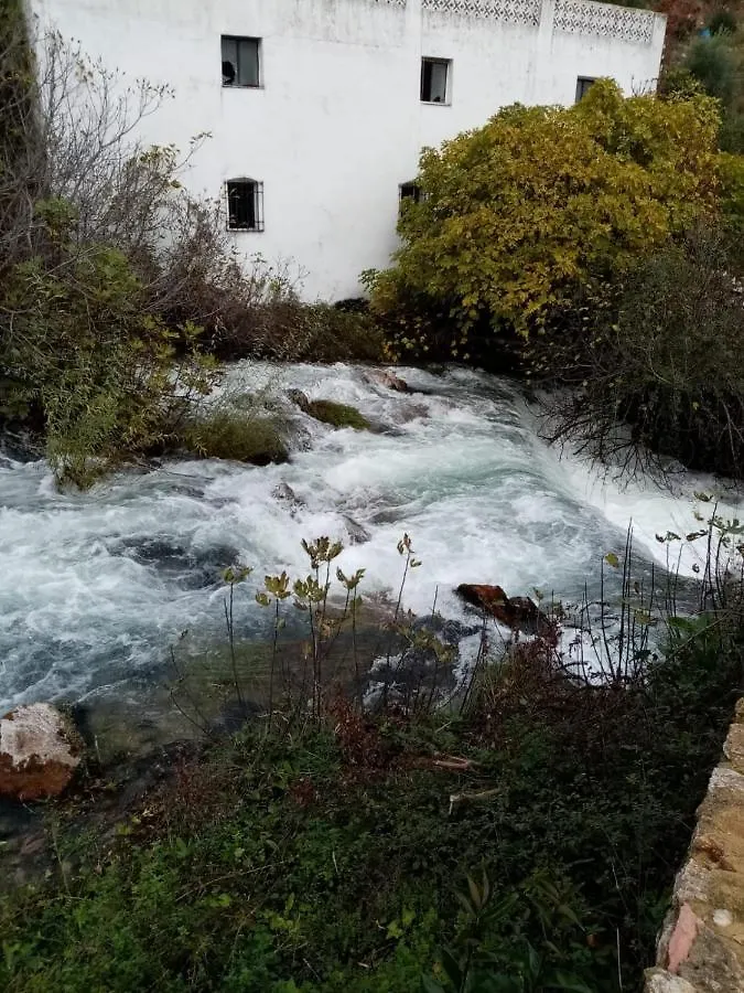 Casa Lucia Y Clara Benaojan Villa